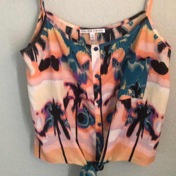 Collective Concepts Printed Tank - Picture 2 of 7